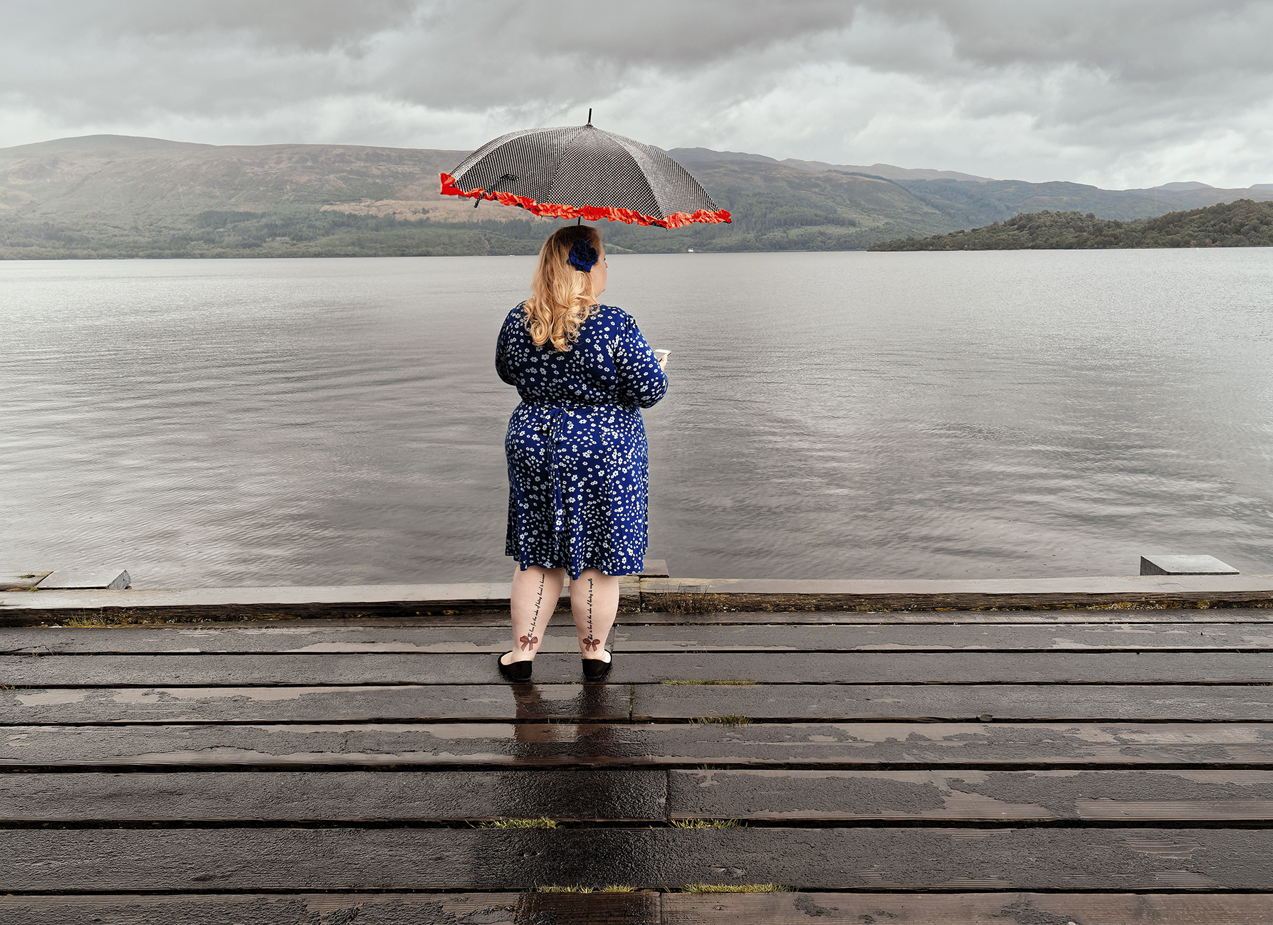 photographie tirage d'art ecosse femme tatouages loch